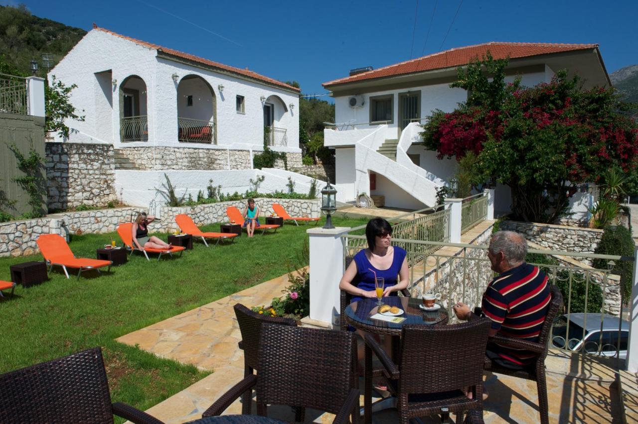 Makis Village-Apartments Agia Efimia Zewnętrze zdjęcie