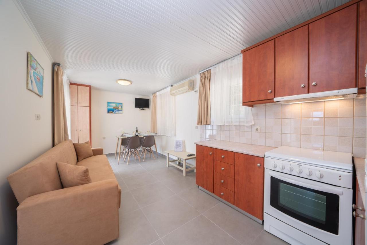 Makis Village-Apartments Agia Efimia Zewnętrze zdjęcie