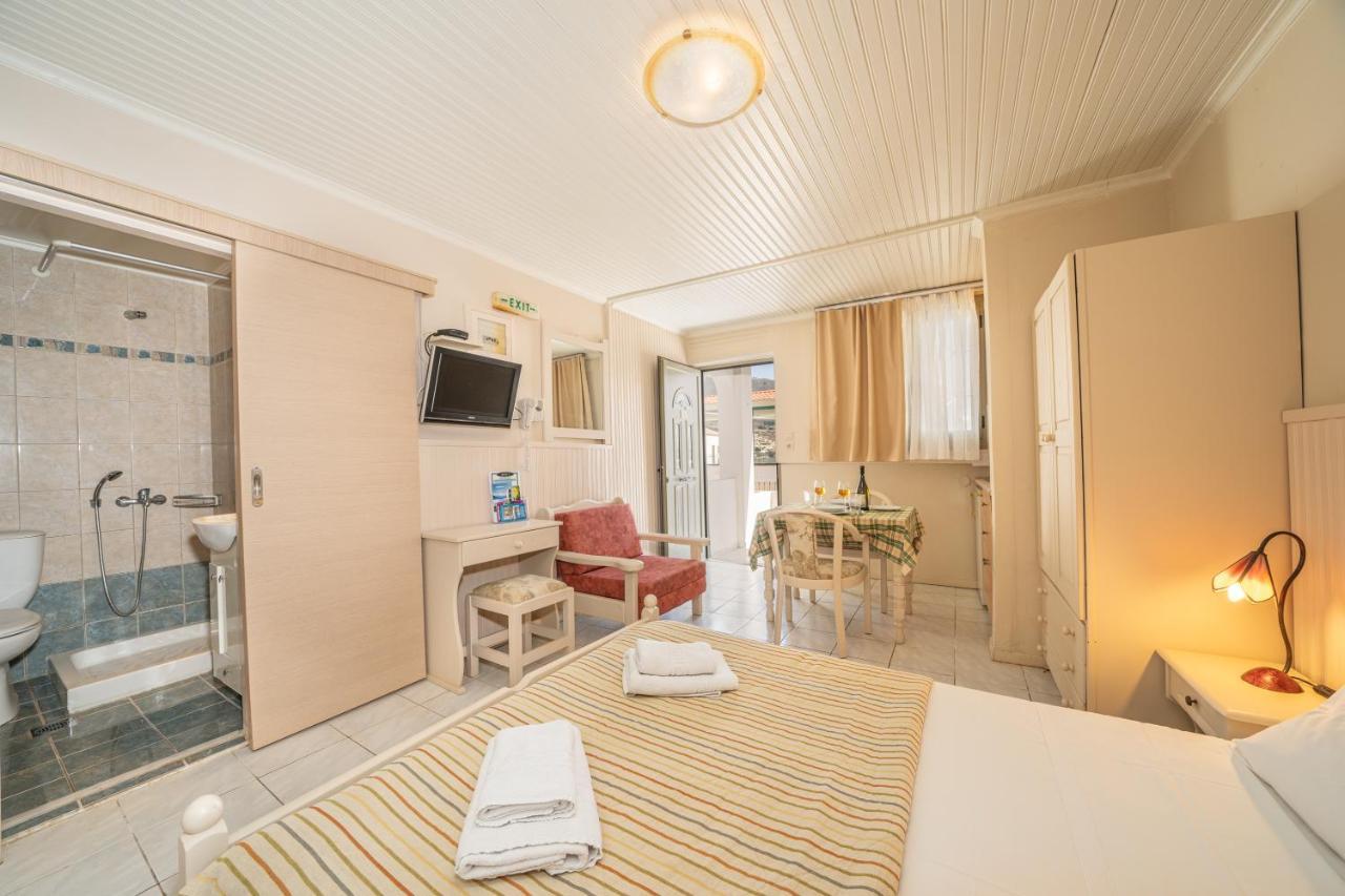 Makis Village-Apartments Agia Efimia Zewnętrze zdjęcie