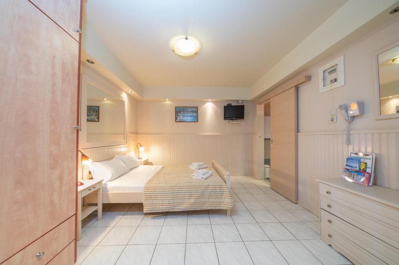 Makis Village-Apartments Agia Efimia Zewnętrze zdjęcie