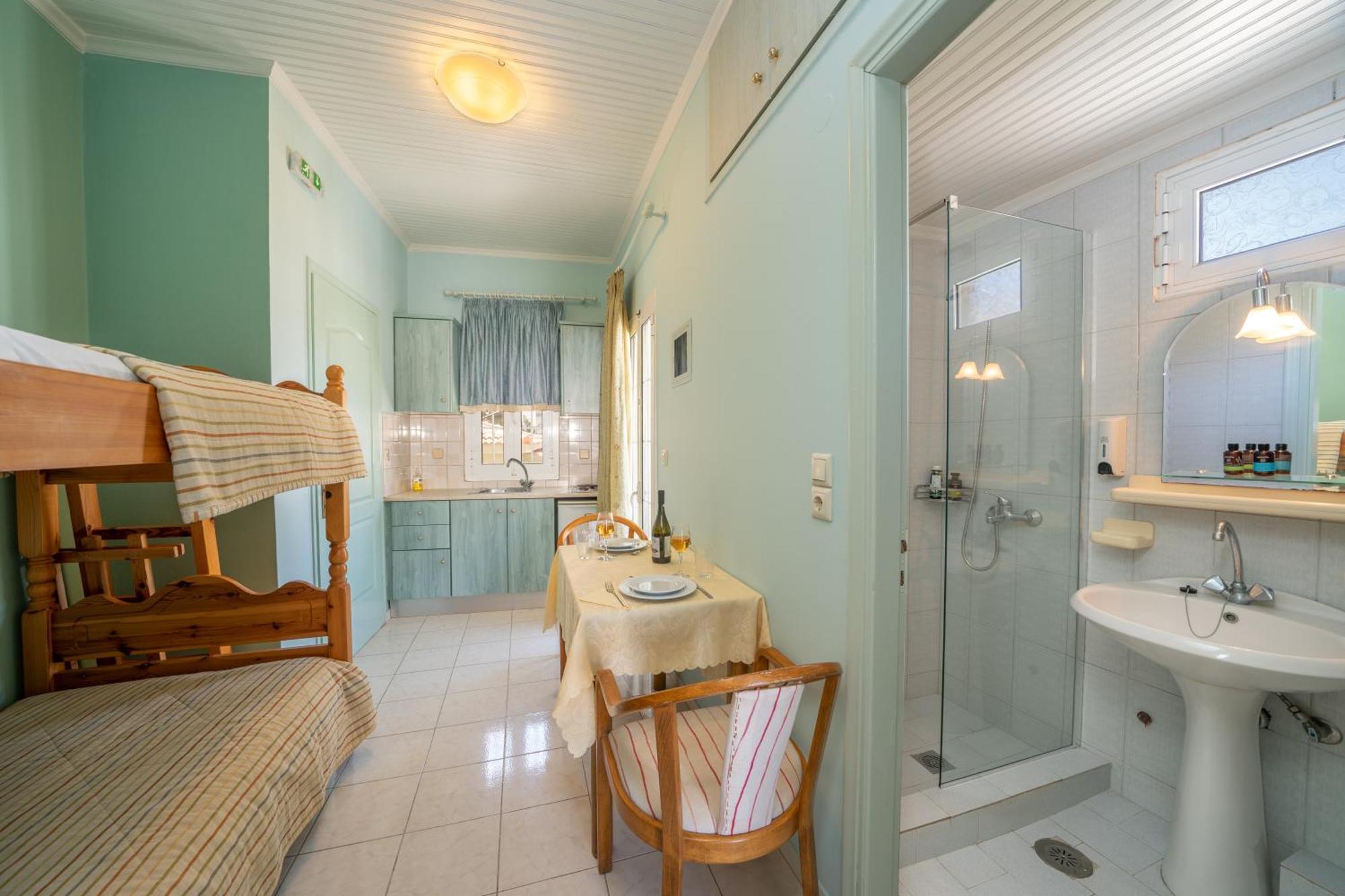 Makis Village-Apartments Agia Efimia Zewnętrze zdjęcie