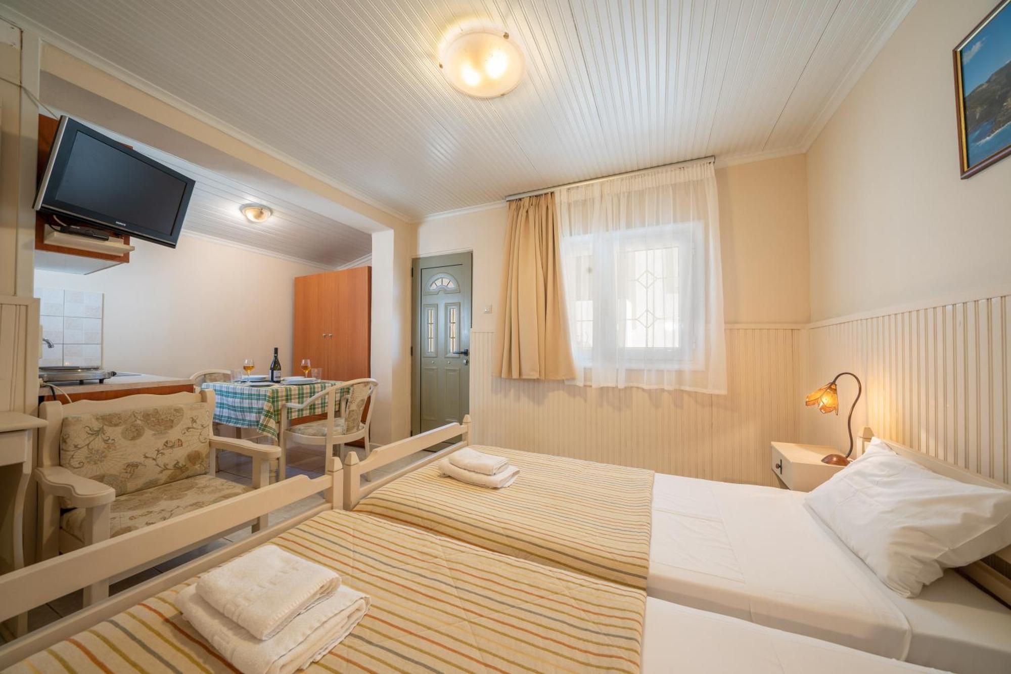 Makis Village-Apartments Agia Efimia Zewnętrze zdjęcie