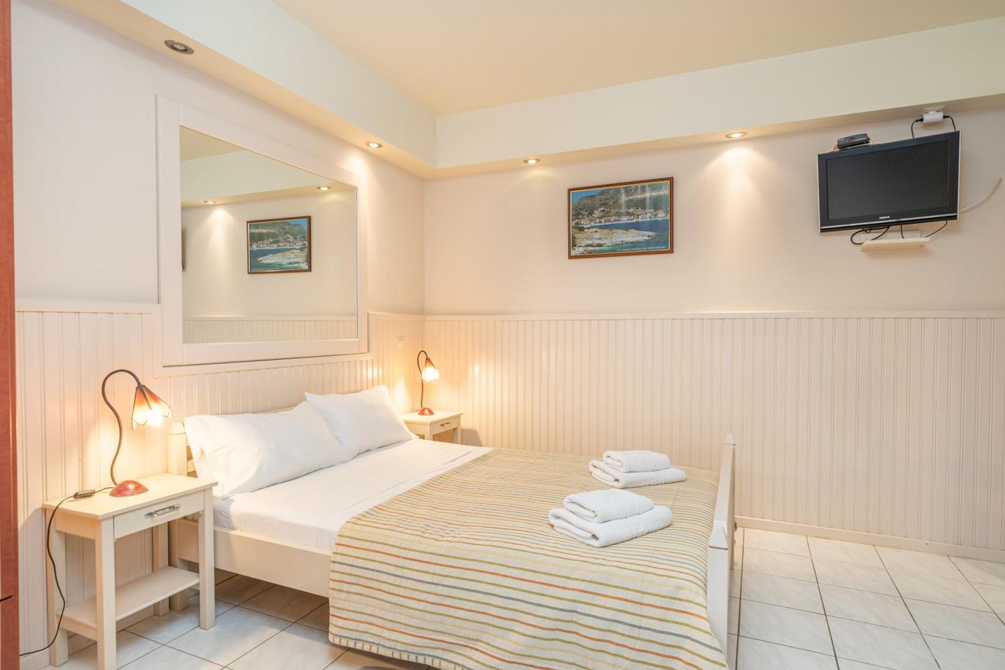 Makis Village-Apartments Agia Efimia Zewnętrze zdjęcie